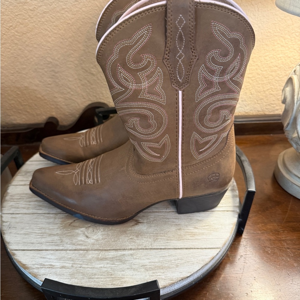 Ariat Tan Leather Boots with Pink & White Stitching - Picture 3 of 15